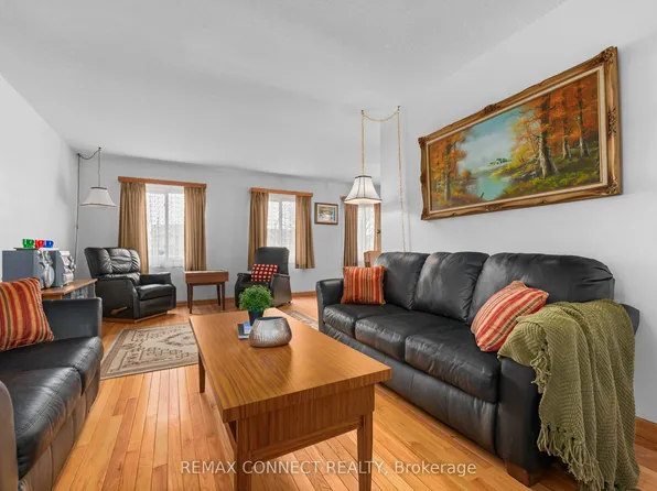 21 Wright Cres, Ajax, ON L1S 6S8