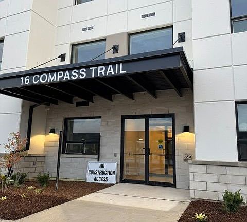 4th image of 16 Compass Trl #301