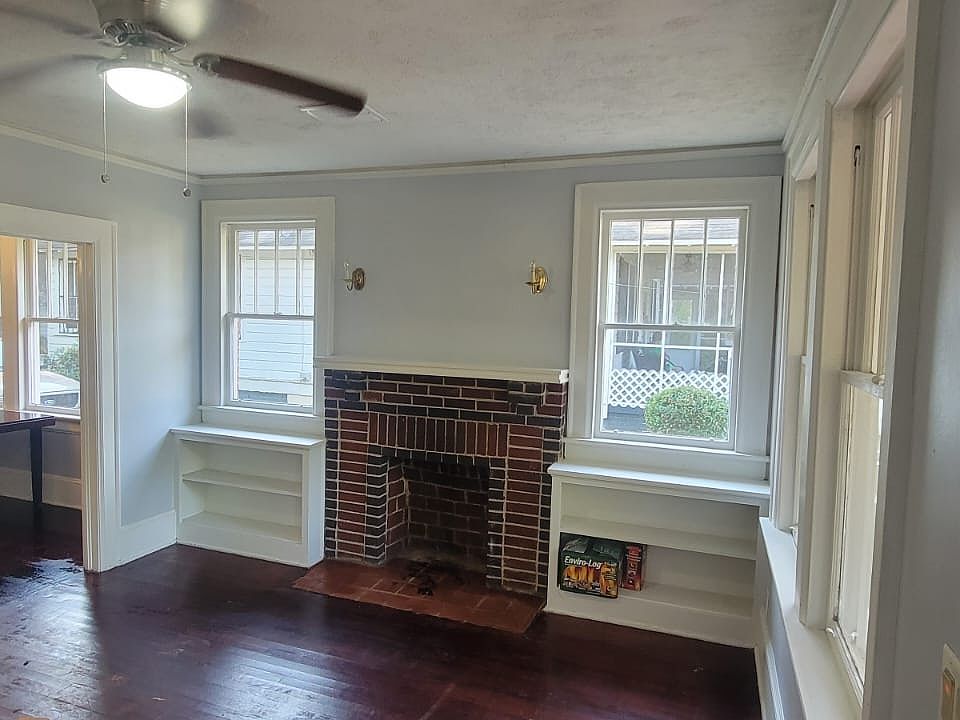 1st image of 426 Boyce St