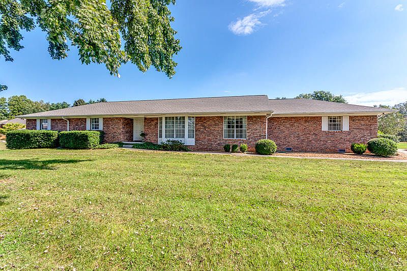 1st image of 9615 Briarwood Dr