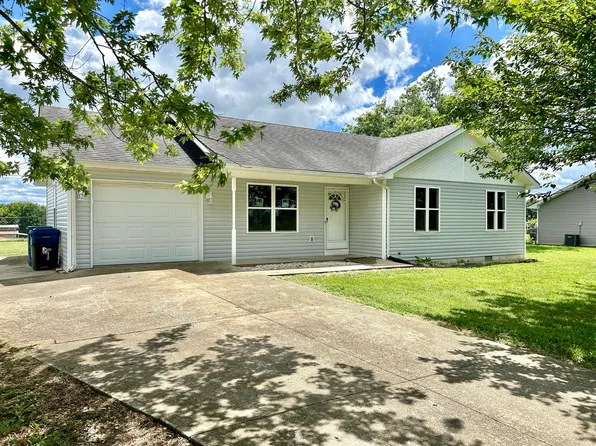 487 W Coleman Rd, Science Hill, KY 42553