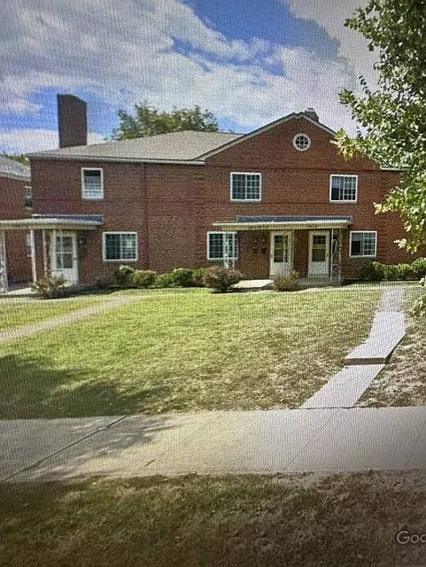 2 bed, 980 sqft, $1,495 — Photo 1