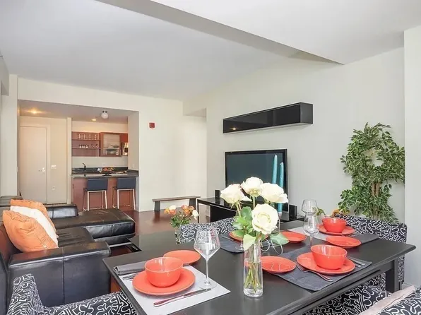 17 Otis St Unit 503, Cambridge, MA 02141