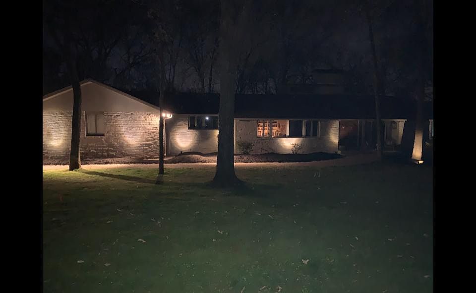 2nd image of 1015 S Farm Road 193