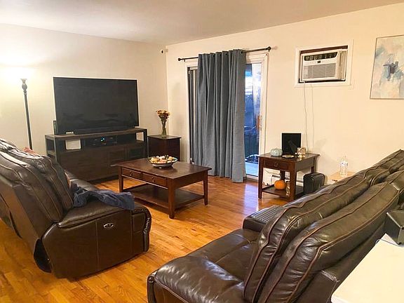 2nd image of 34 Trask Ave #2