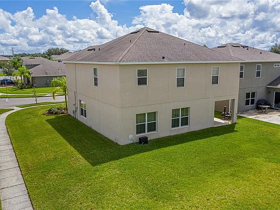 4th image of 3200 Florenze Way