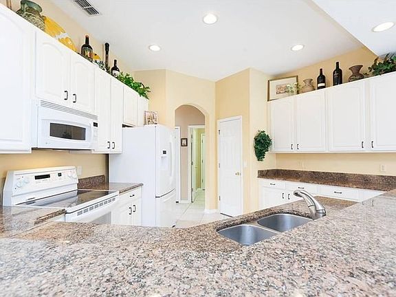 Rich Raised Panel Cabinetry!