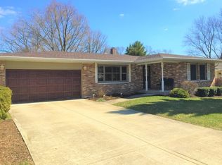 1612 Jay Ln, St Charles, IL 60174