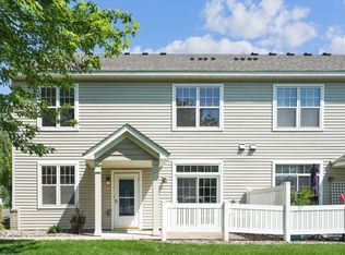 1510 Liberty Cir, Shakopee, MN 55379