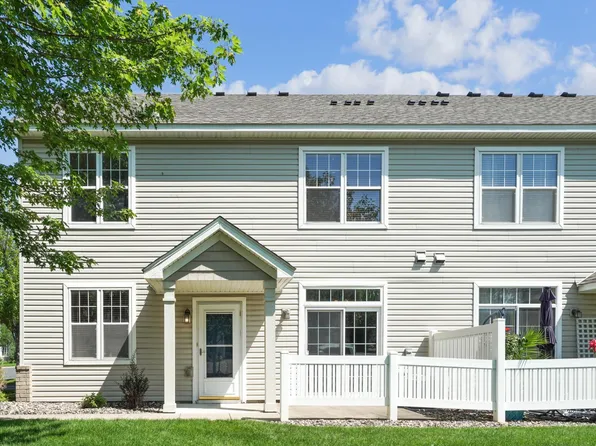 1510 Liberty Cir, Shakopee, MN 55379