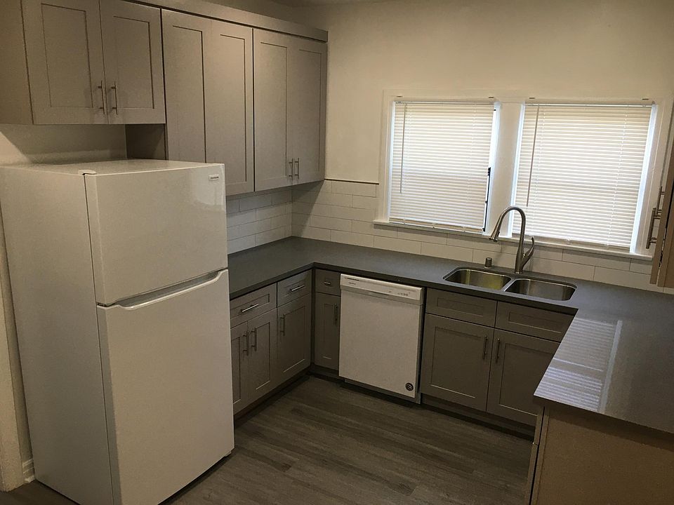 1st image of 716 Portola Ave