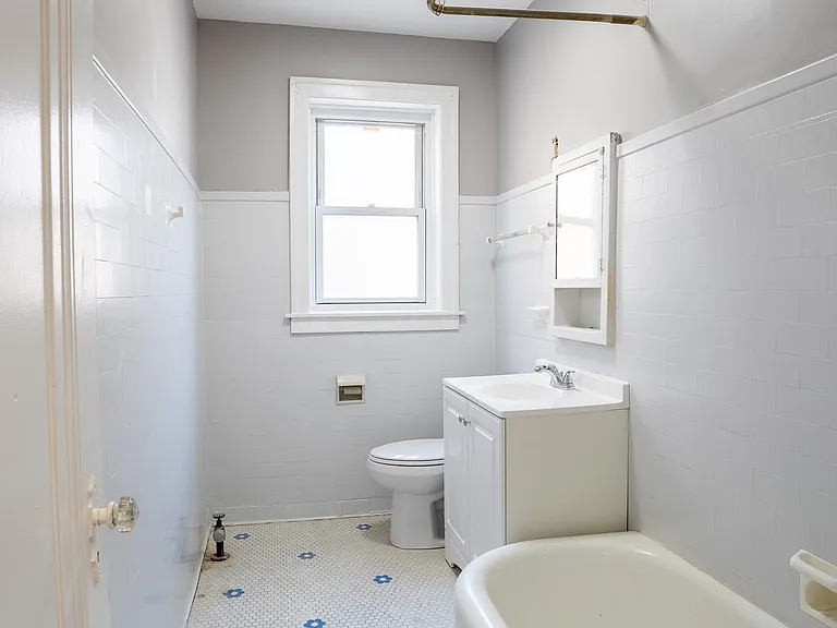 7035 S Indiana Ave #3 — Photo 11