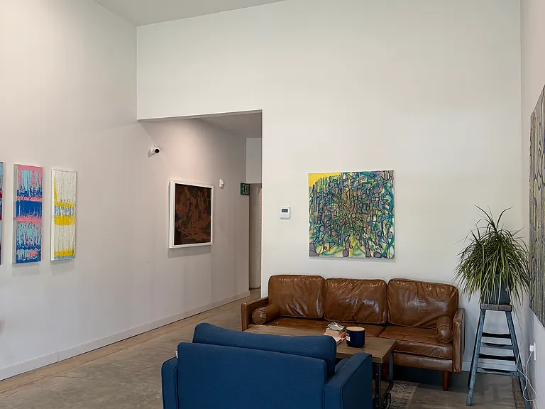 193 S Saint Andrews St #21 — Photo 6