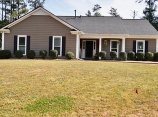 3662 Bowbridge Ln, Snellville, GA 30039