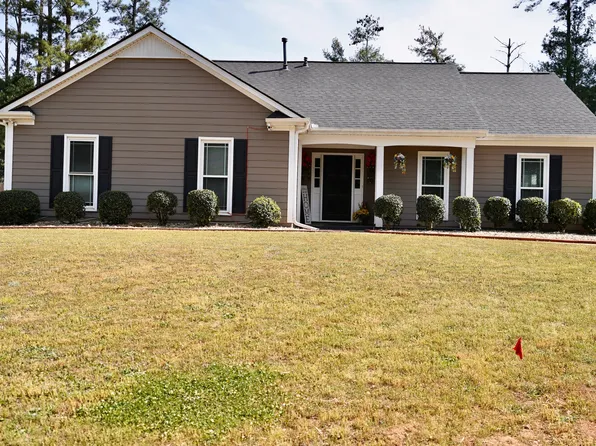 3662 Bowbridge Ln, Snellville, GA 30039