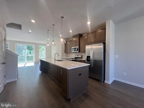 10122 Kings Grove Way, Damascus, MD 20872