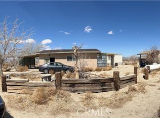 10369 Fairlane Rd, Lucerne Valley, CA 92356