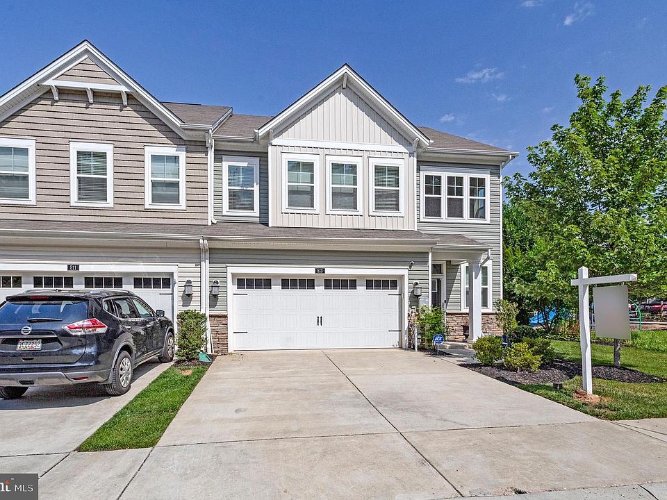 1st image of 513 Holly Ridge Way