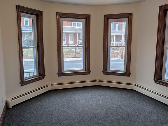 5th image of 503 Carlisle St Floor 1
