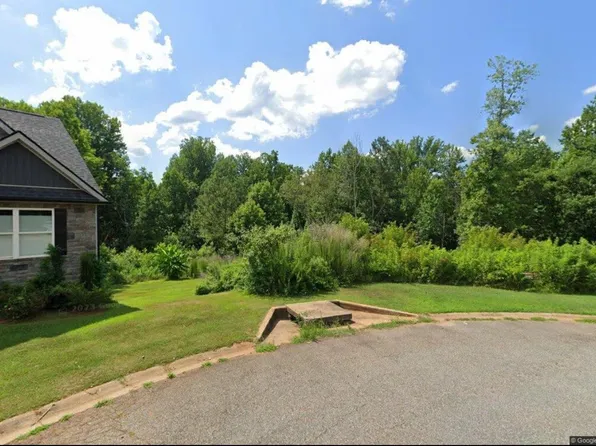 547 Abberly Ln, Boiling Springs, SC 29316