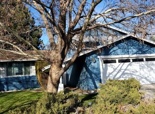 966 Crestline Ct, Sparks, NV