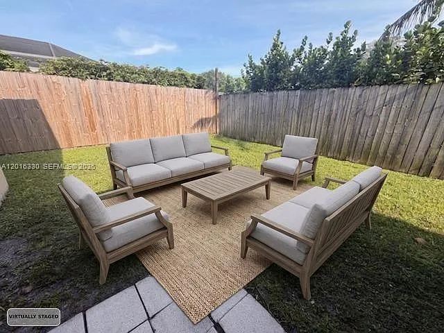 10524 NW 4th St — Photo 43
