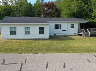 344 Pine St, De Tour Village, MI 49725