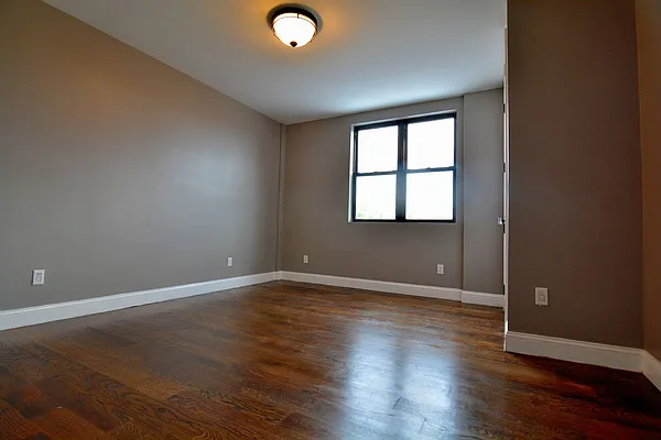 Rented by Hagstrom Management Inc | media 20