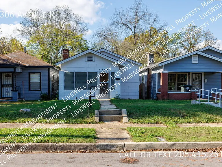 1306 Avenue R — Photo 4