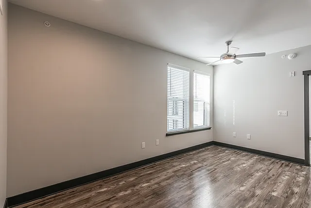 Vintage Gateway Apartments — Photo 34
