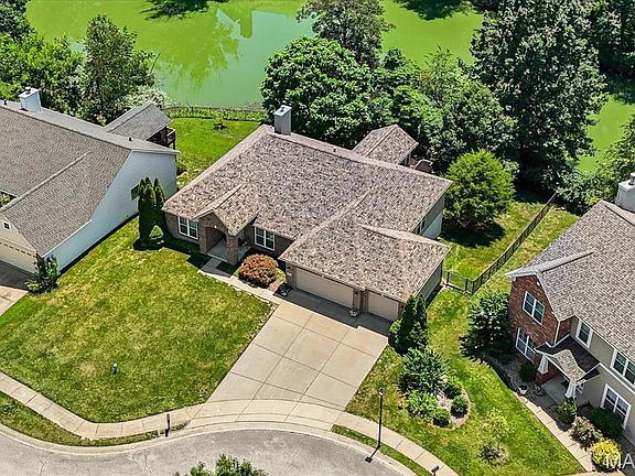 2nd image of 238 Shawnee Ct