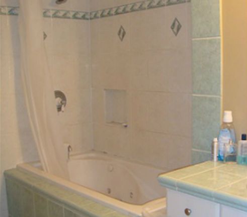 2nd image of 3745 NE 171st St APT 64