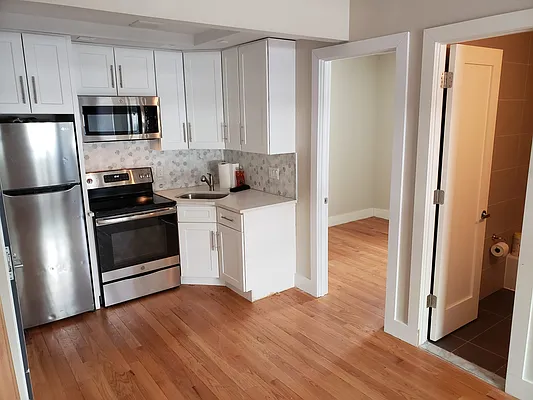 Rented by Yup Realty LLC | media 2