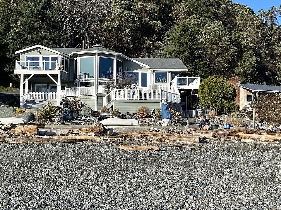 1st image of 26012 Gold Beach Dr SW