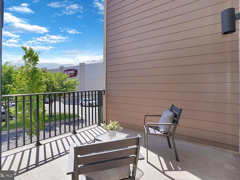 44651 Provincetown Dr — Photo 32