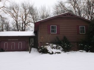 10206 Kenilworth Ave, Algonquin, IL 60102