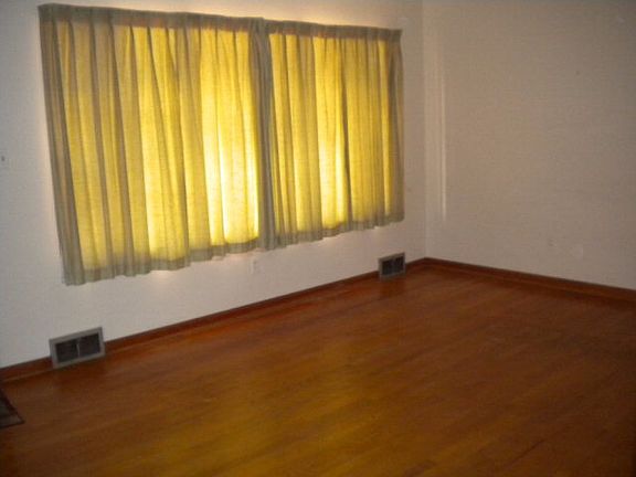 4th image of 107 Bel Aire Dr