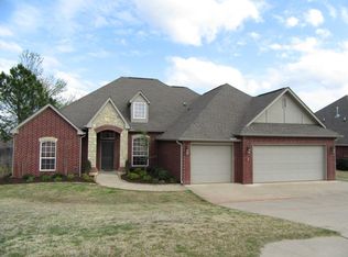 1203 S Fairfield Dr, Stillwater, OK 74074