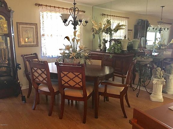 5th image of 2536 W Gardenia Dr