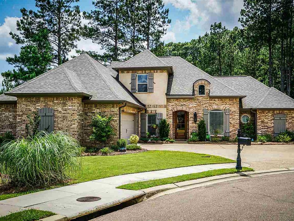 1st image of 126 Grandeur Dr