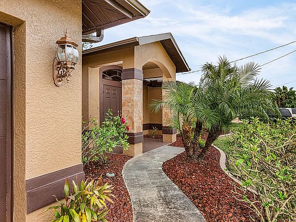 3rd image of 2905 NW 18th Ter