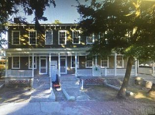 120 W 32nd St, Savannah, GA 31401