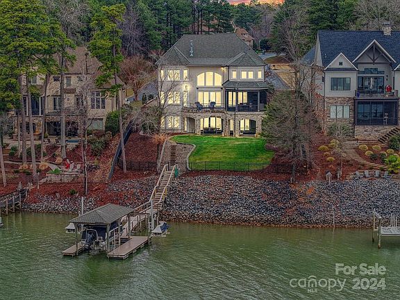 2nd image of 3259 Lake Pointe Dr
