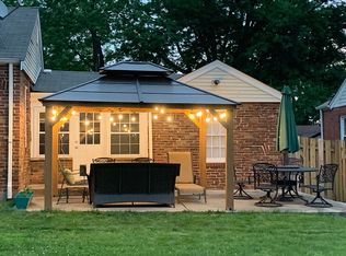 7 Estates Ct, Saint Louis, MO