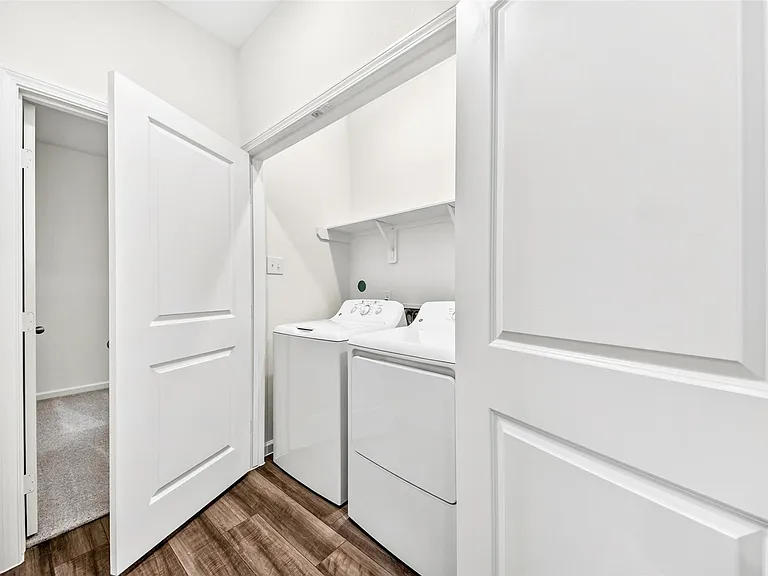 15049 Ronan Dr — Photo 15