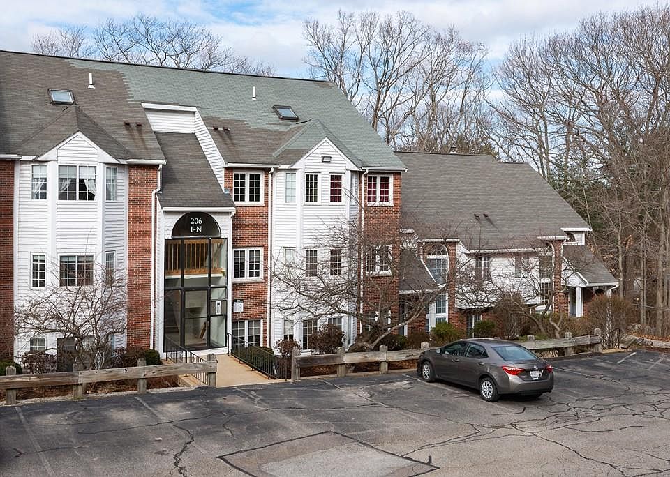 1st image of 206 Tall Oaks Dr Unit K