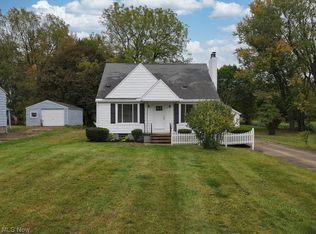 2105 Delaware Ave, Akron, OH 44312