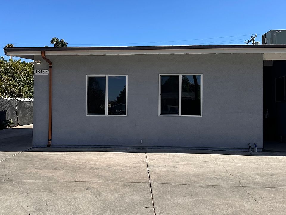 1st image of 18538 Arminta St #18538