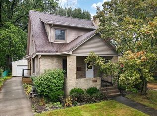 2551 Berk St, Cuyahoga Falls, OH 44221