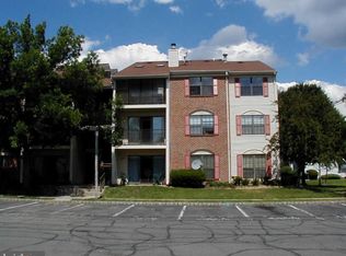 6 Poillon Ct, Lawrence Township, NJ 08648